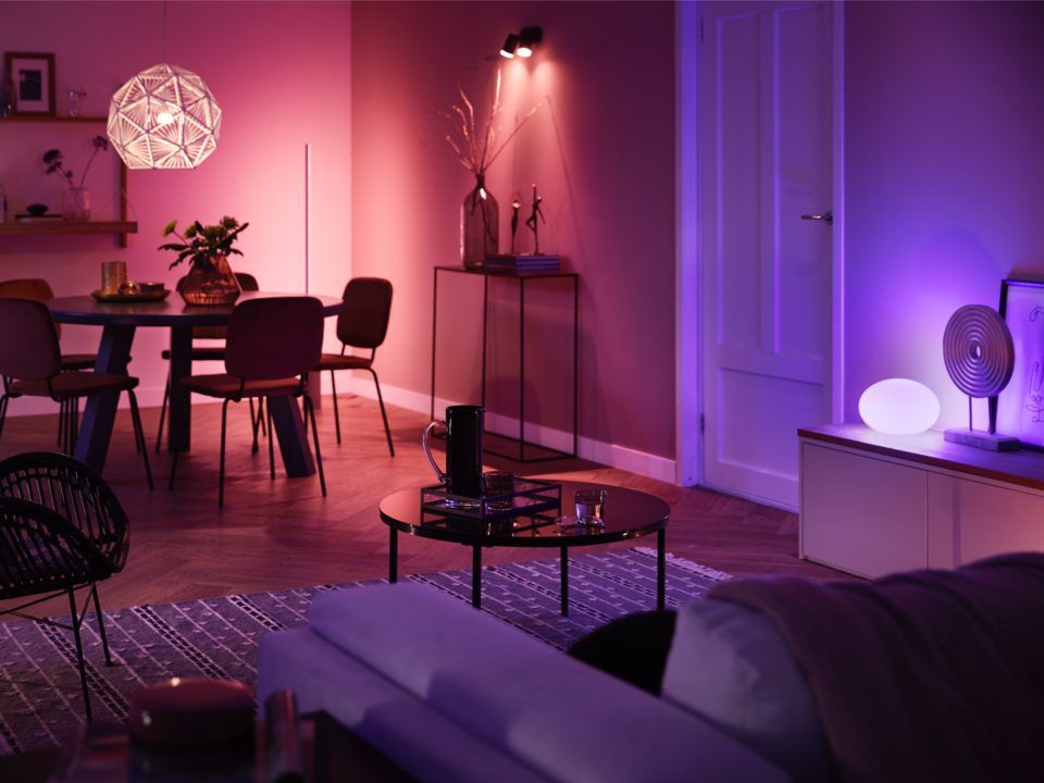 Philips Hue White and Colour Ambiance Starter Kit 7.5W A60 E27 - view 3